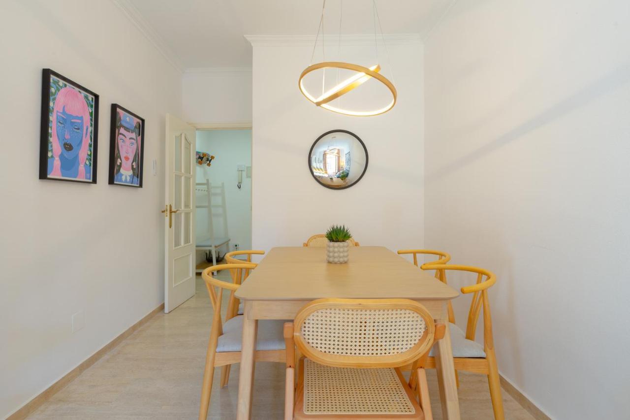 Bright Apartment With Patio And Balconies In The Center Màlaga Exteriér fotografie